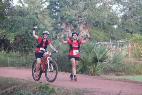 Team 70 / Raid Amazones Cambodge 2024 - J3 Run and Bike