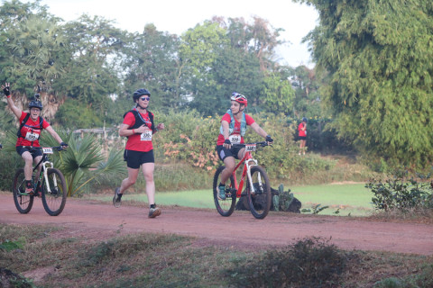 Team 330 / Raid Amazones Cambodge 2024 - J3 Run and Bike