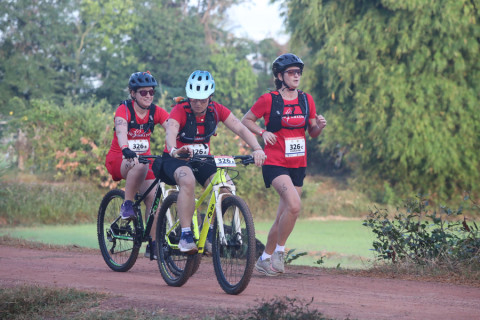 Team 326 / Raid Amazones Cambodge 2024 - J3 Run and Bike