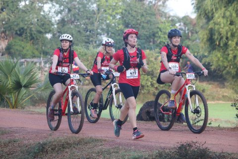 Team 47 / Raid Amazones Cambodge 2024 - J3 Run and Bike