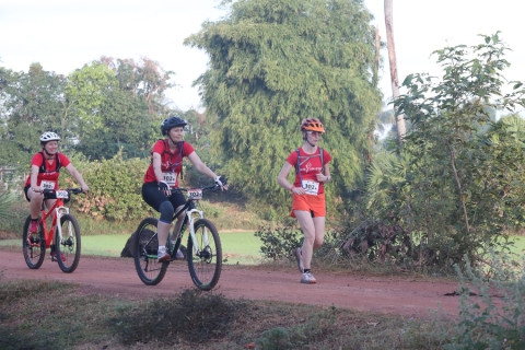 Team 302 / Raid Amazones Cambodge 2024 - J3 Run and Bike