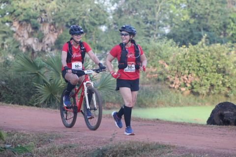 Team 87 / Raid Amazones Cambodge 2024 - J3 Run and Bike