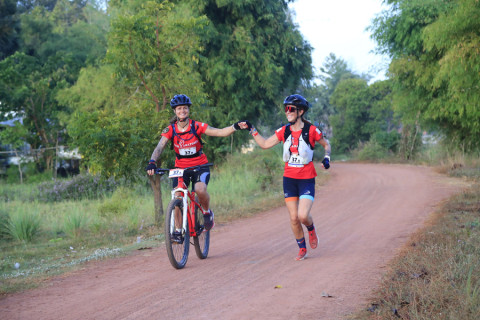 Team 37 / Raid Amazones Cambodge 2024 - J3 Run and Bike