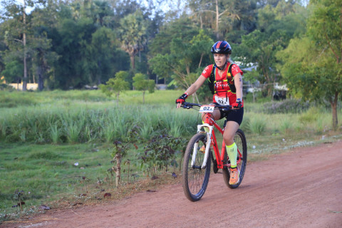 Team 02 / Raid Amazones Cambodge 2024 - J3 Run and Bike