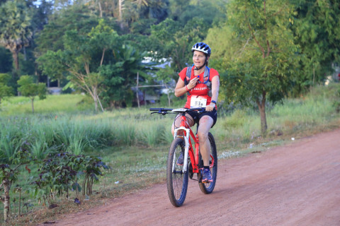 Team 83 / Raid Amazones Cambodge 2024 - J3 Run and Bike