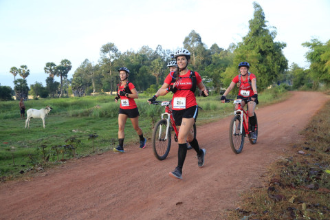 Team 26 / Raid Amazones Cambodge 2024 - J3 Run and Bike