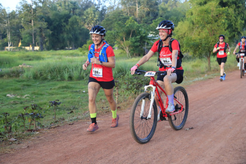 Team 86 / Raid Amazones Cambodge 2024 - J3 Run and Bike