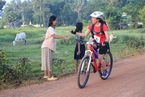 Team 13 / Raid Amazones Cambodge 2024 - J3 Run and Bike