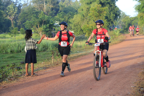Team 05 / Raid Amazones Cambodge 2024 - J3 Run and Bike