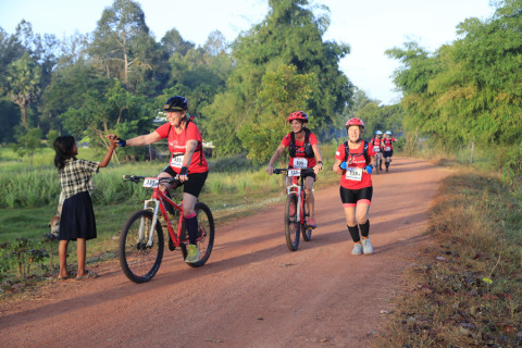 Team 335 / Raid Amazones Cambodge 2024 - J3 Run and Bike