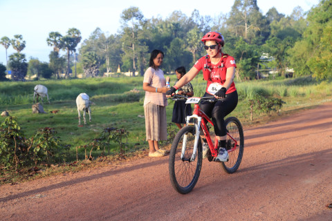 Team 84 / Raid Amazones Cambodge 2024 - J3 Run and Bike