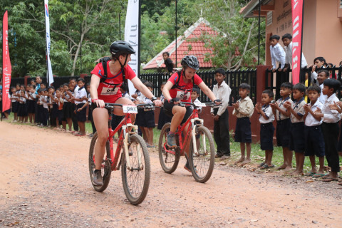 Team 04 / Raid Amazones Cambodge 2024 - J5 VTT
