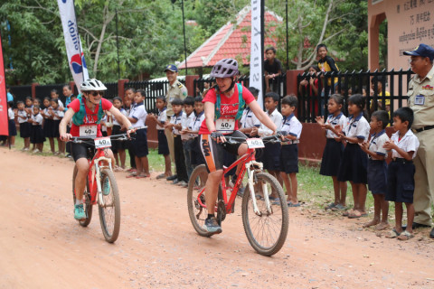 Team 40 / Raid Amazones Cambodge 2024 - J5 VTT