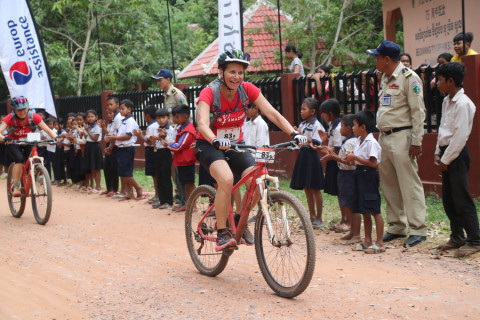 Team 83 / Raid Amazones Cambodge 2024 - J5 VTT