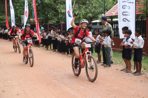 Team 328 / Raid Amazones Cambodge 2024 - J5 VTT