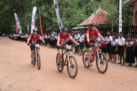 Team 330 / Raid Amazones Cambodge 2024 - J5 VTT