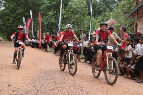 Team 324 / Raid Amazones Cambodge 2024 - J5 VTT