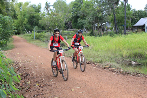 Team 29 / Raid Amazones Cambodge 2024 - J5 VTT