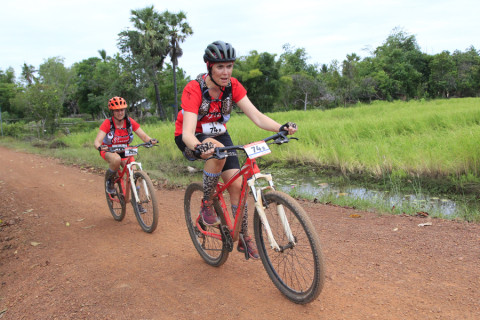 Team 74 / Raid Amazones Cambodge 2024 - J5 VTT