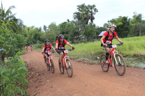 Team 328 / Raid Amazones Cambodge 2024 - J5 VTT