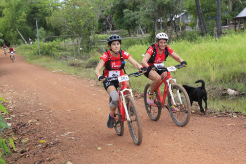 Team 20 / Raid Amazones Cambodge 2024 - J5 VTT