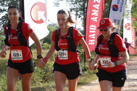 Team 320 / Raid Amazones Cambodge 2024 - J6 Trail