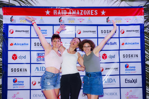 Team 332 / Raid Amazones Thailande  2025 - J2 Podium