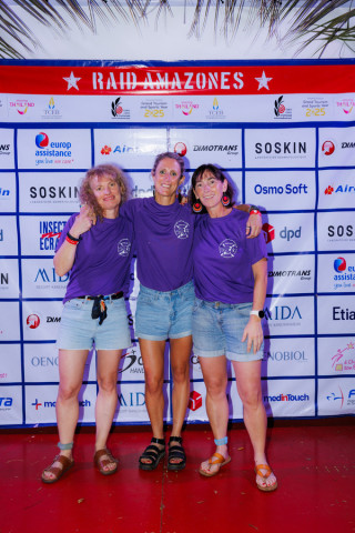Team 329 / Raid Amazones Thailande  2025 - J2 Podium