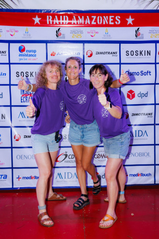 Team 329 / Raid Amazones Thailande  2025 - J2 Podium