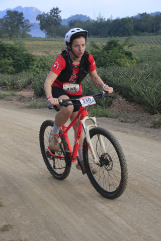 Team 330 / Raid Amazones Thailande  2025 - J5 Bike & Run