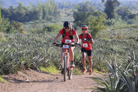 Team 35 / Raid Amazones Thailande  2025 - J5 Bike & Run